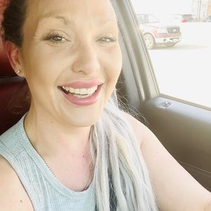 Meet your Posher, Ida